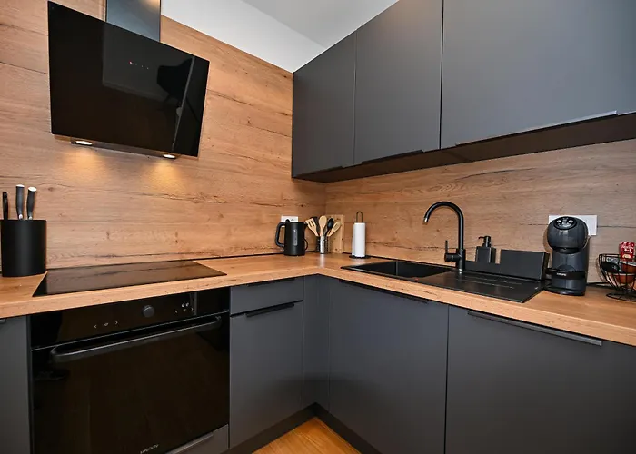 Διαμέρισμα Luxury With Private Garden *